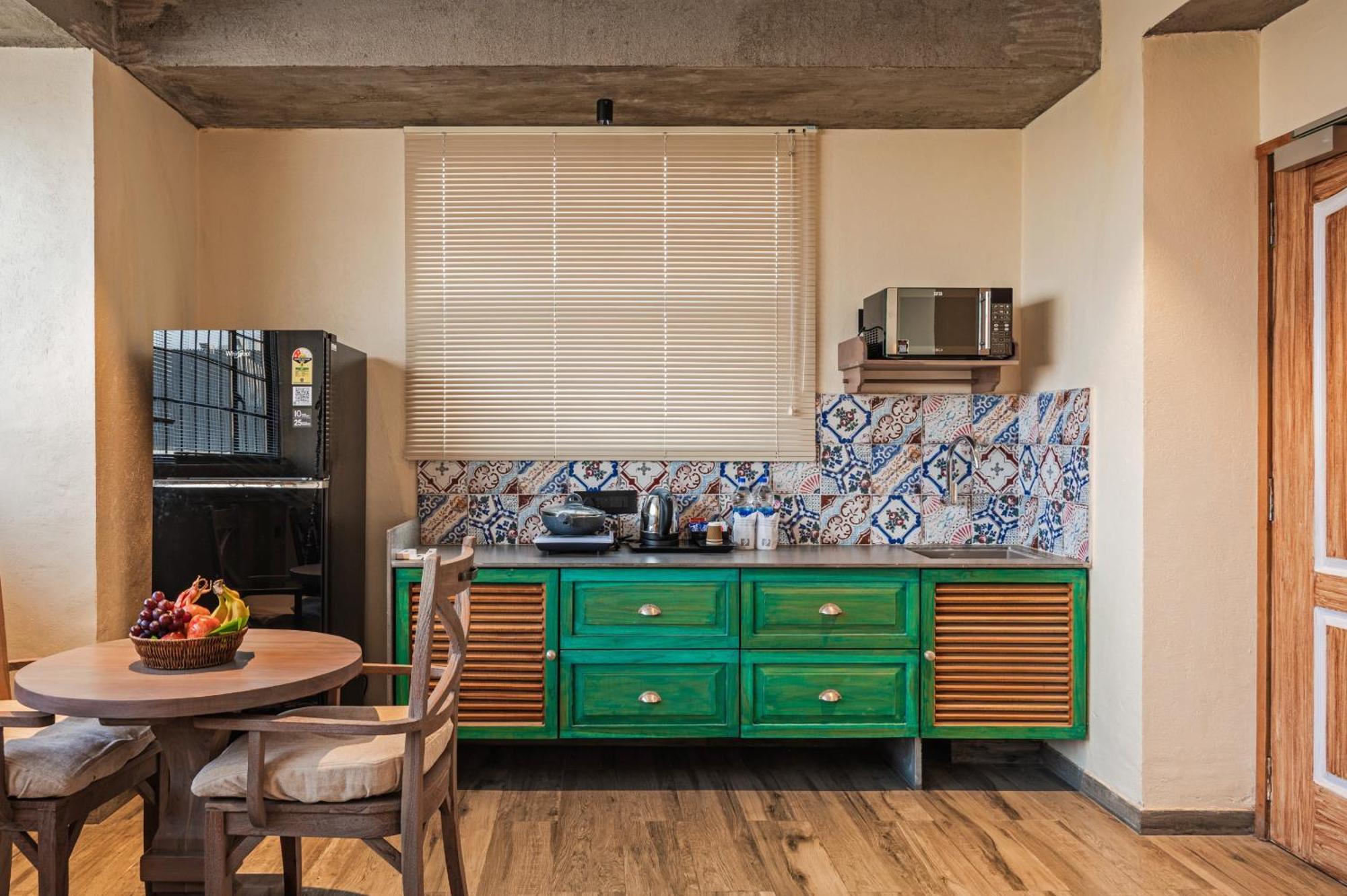 Bougainvilla Apartment Surat Ngoại thất bức ảnh